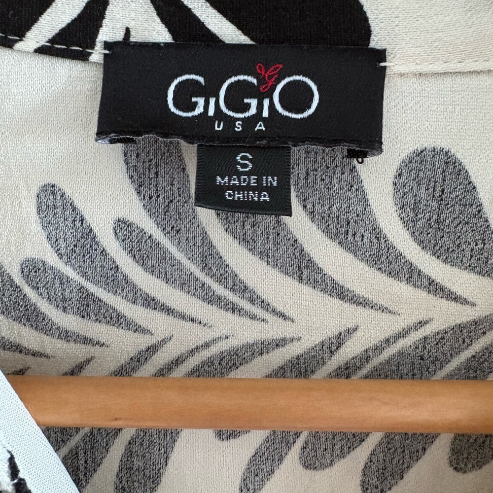 GIGIO SIZE SMALL… NEVER WORN LONG DRESS AND COMFY! - Picture 3 of 7